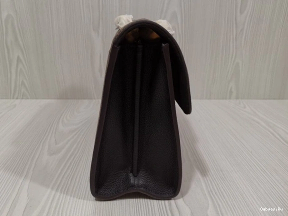 Vuitton VICTOIRE Louis 0417